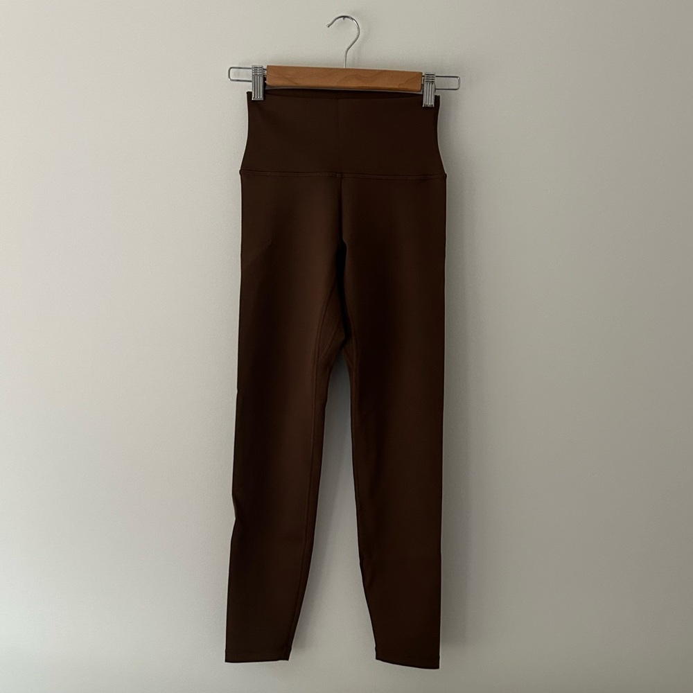 Aritzia Golden High-Rise Gloss Leggings Size 6 Brown